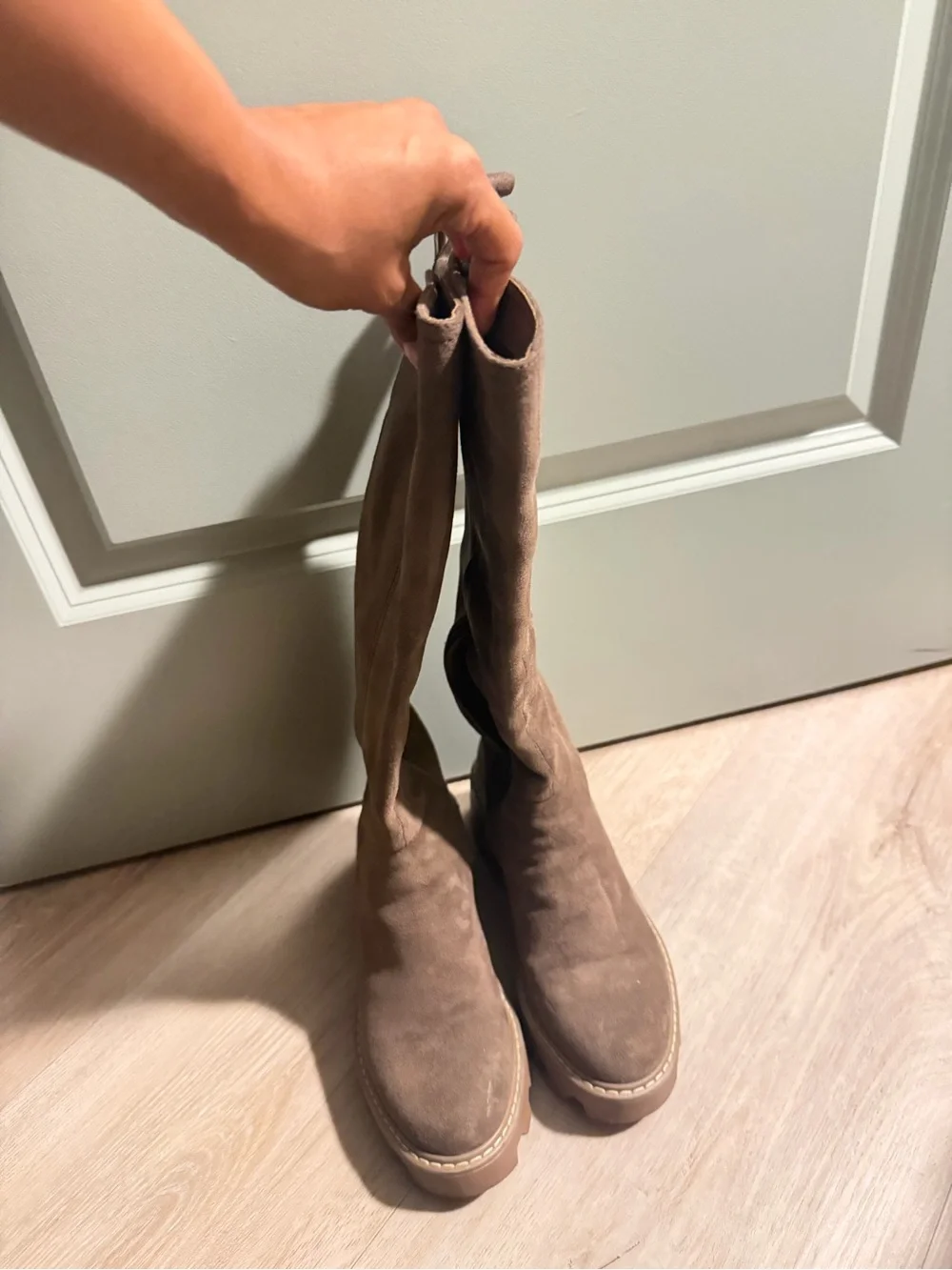 Dolce Vita Boots in Brown